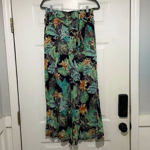 boutique fun flowy full-length pants